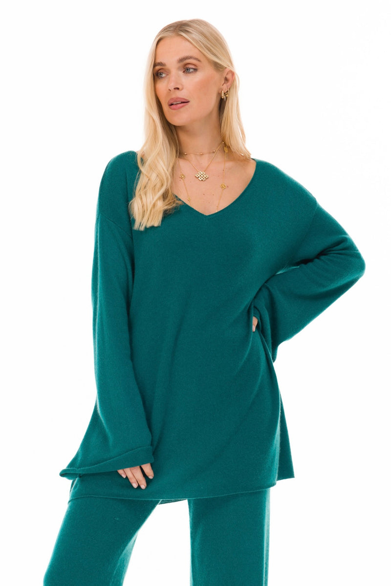 100% CASHMERE FLUTED V-NECK JUMPER PEACOCK