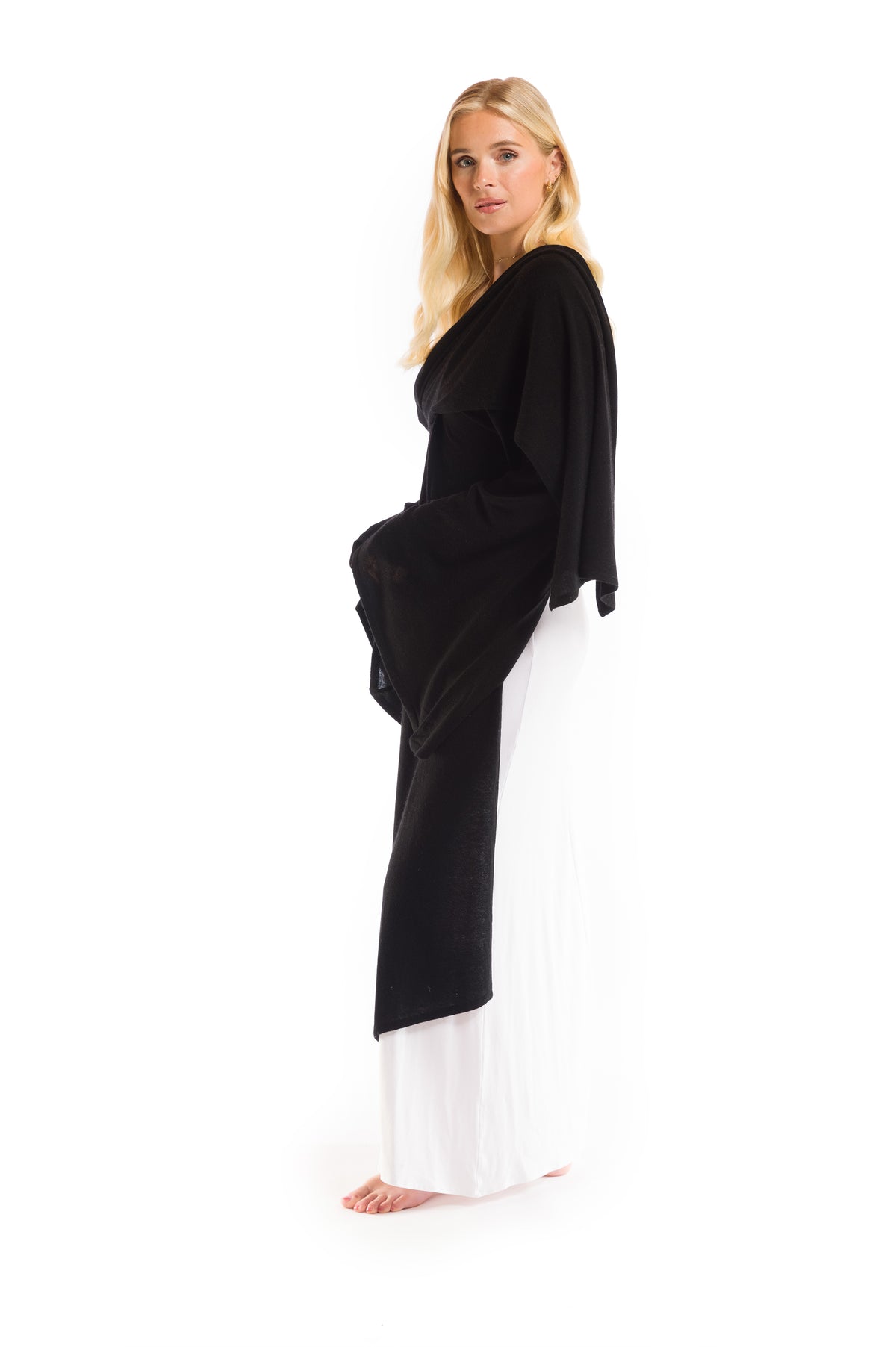 2 PLY CASHMERE DRAPED SHRUG BLACK