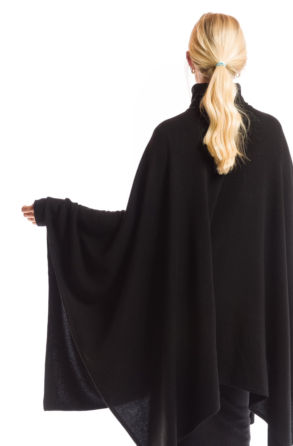 2 PLY AVALON CASHMERE CAPE BLACK