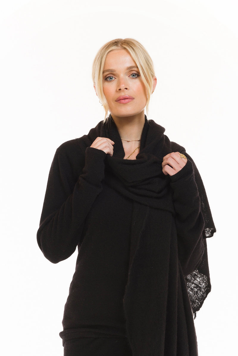 CASHMERE V-NECK TOP BLACK