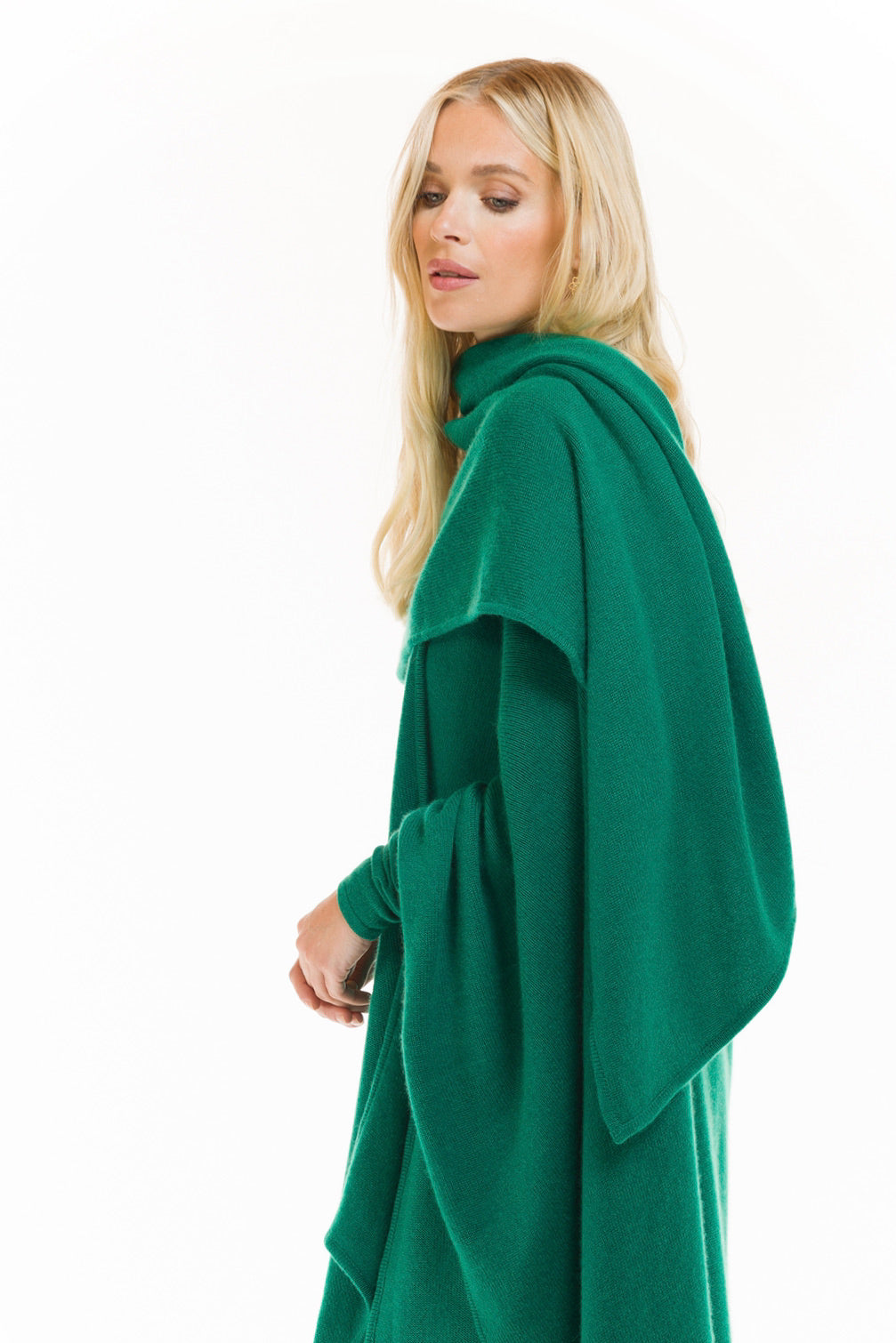 4 PLY AVALON CASHMERE CAPE EMERALD GREEN