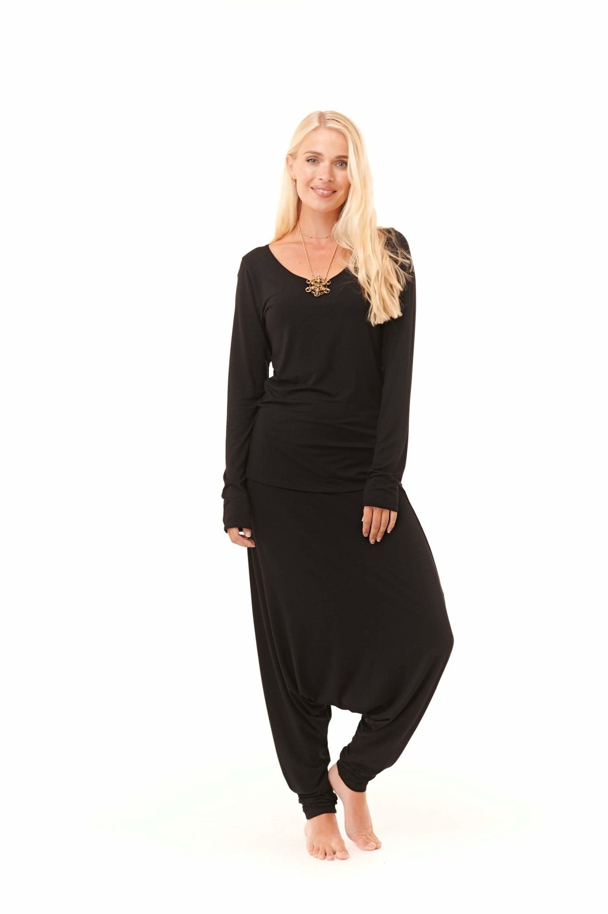 Bamboo Long Sleeve Top Black - MUDRA