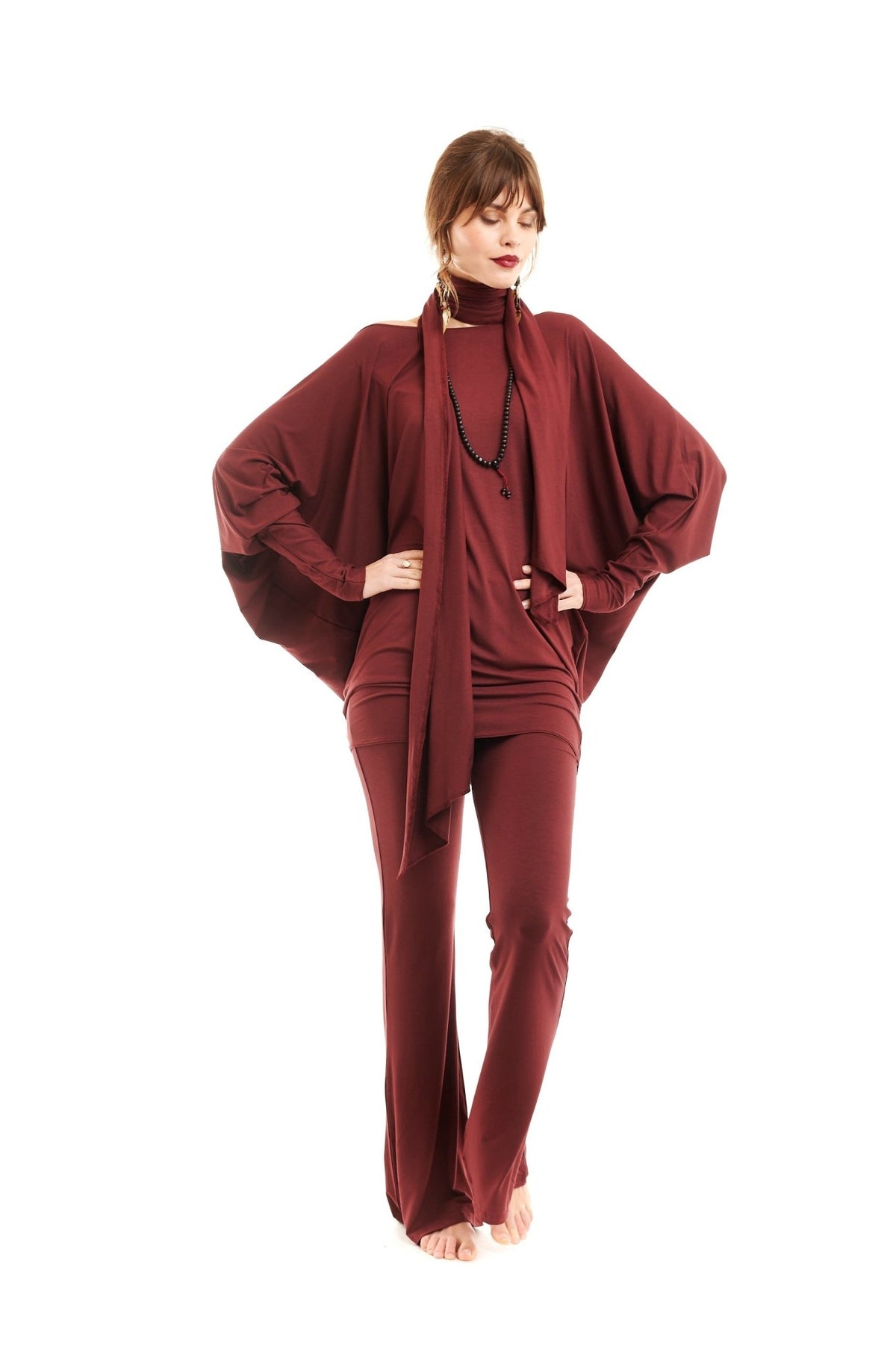 Bamboo Raglan Top With Scarf Burgundy - MUDRA