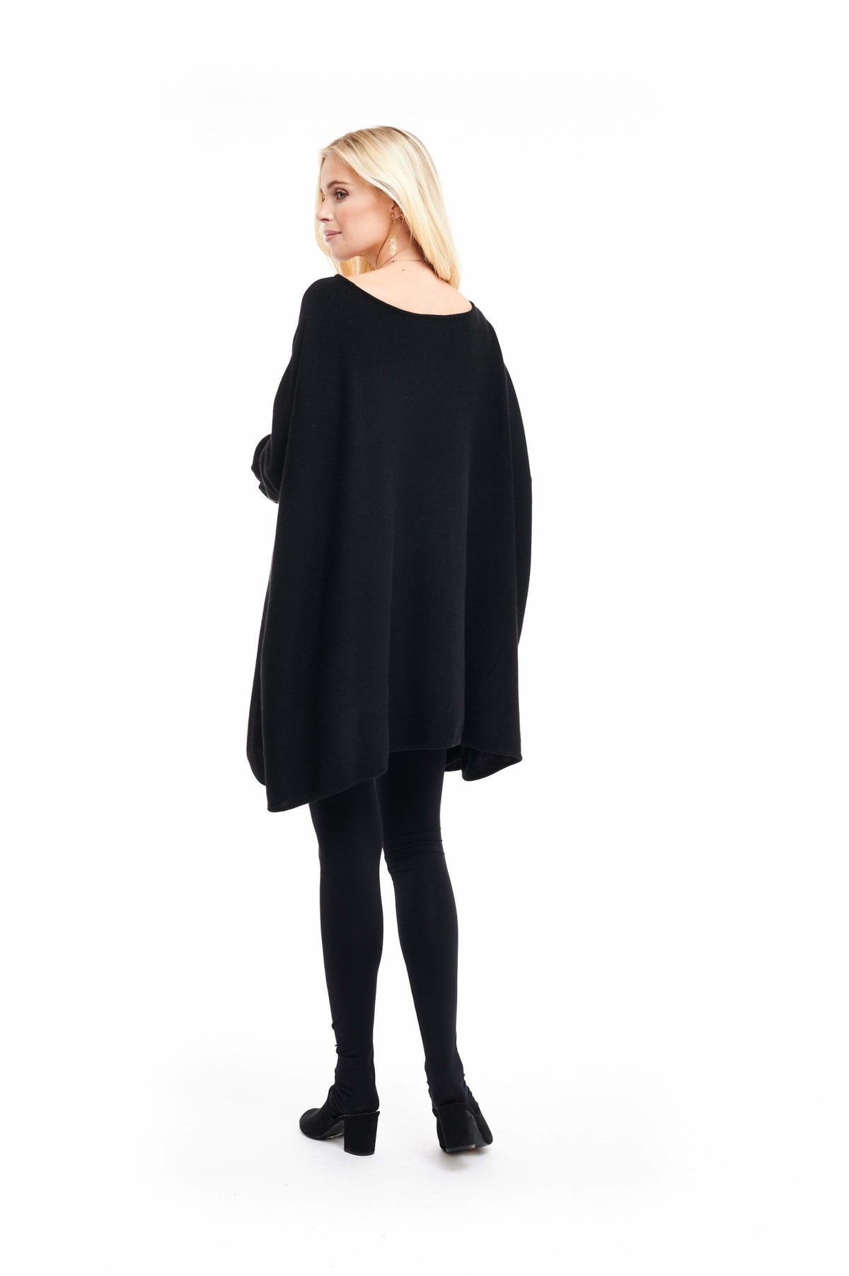 Cashmere Snuggle Box Jumper 4 Ply Black - MUDRA