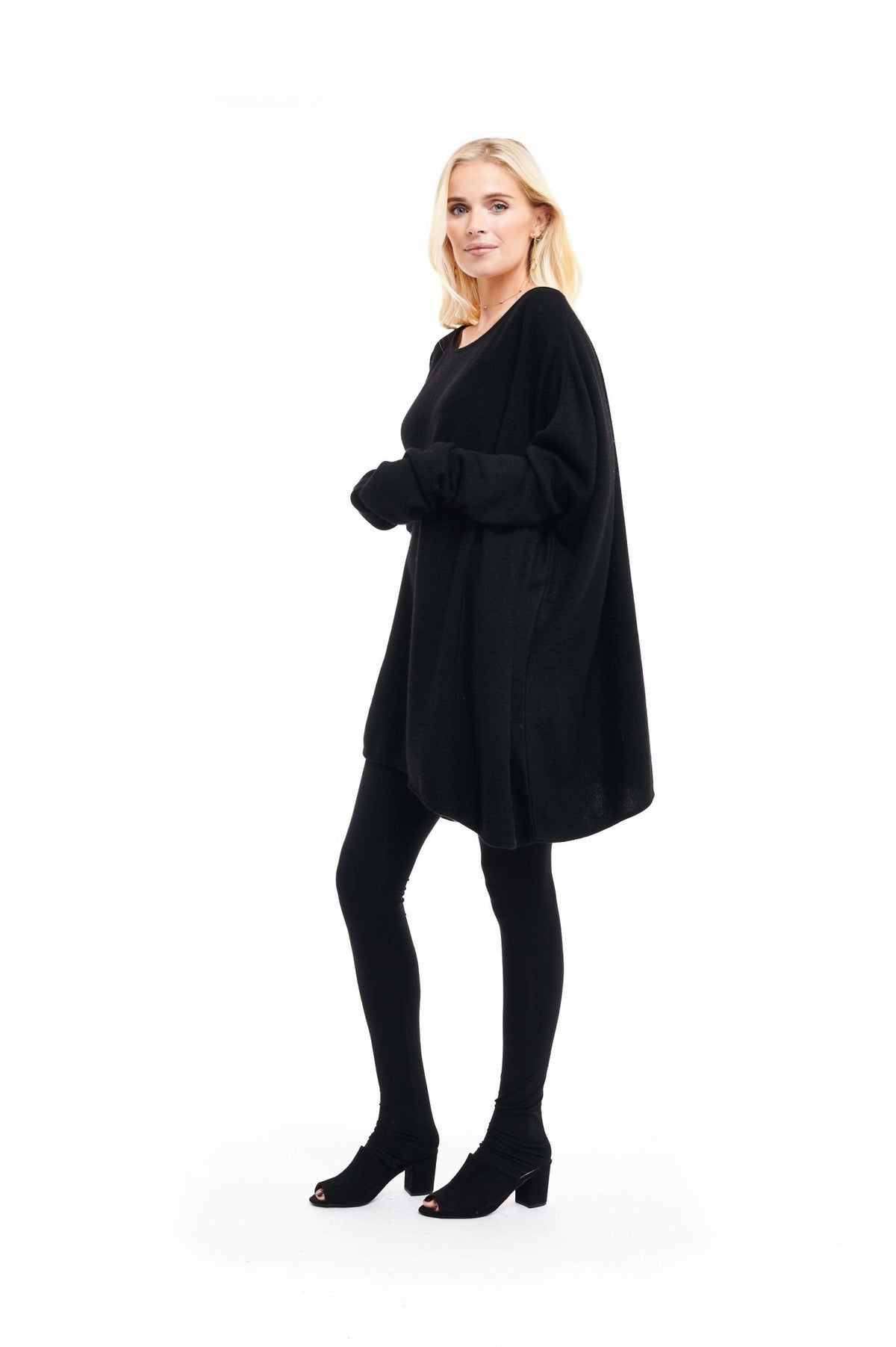 Cashmere Snuggle Box Jumper 4 Ply Black - MUDRA